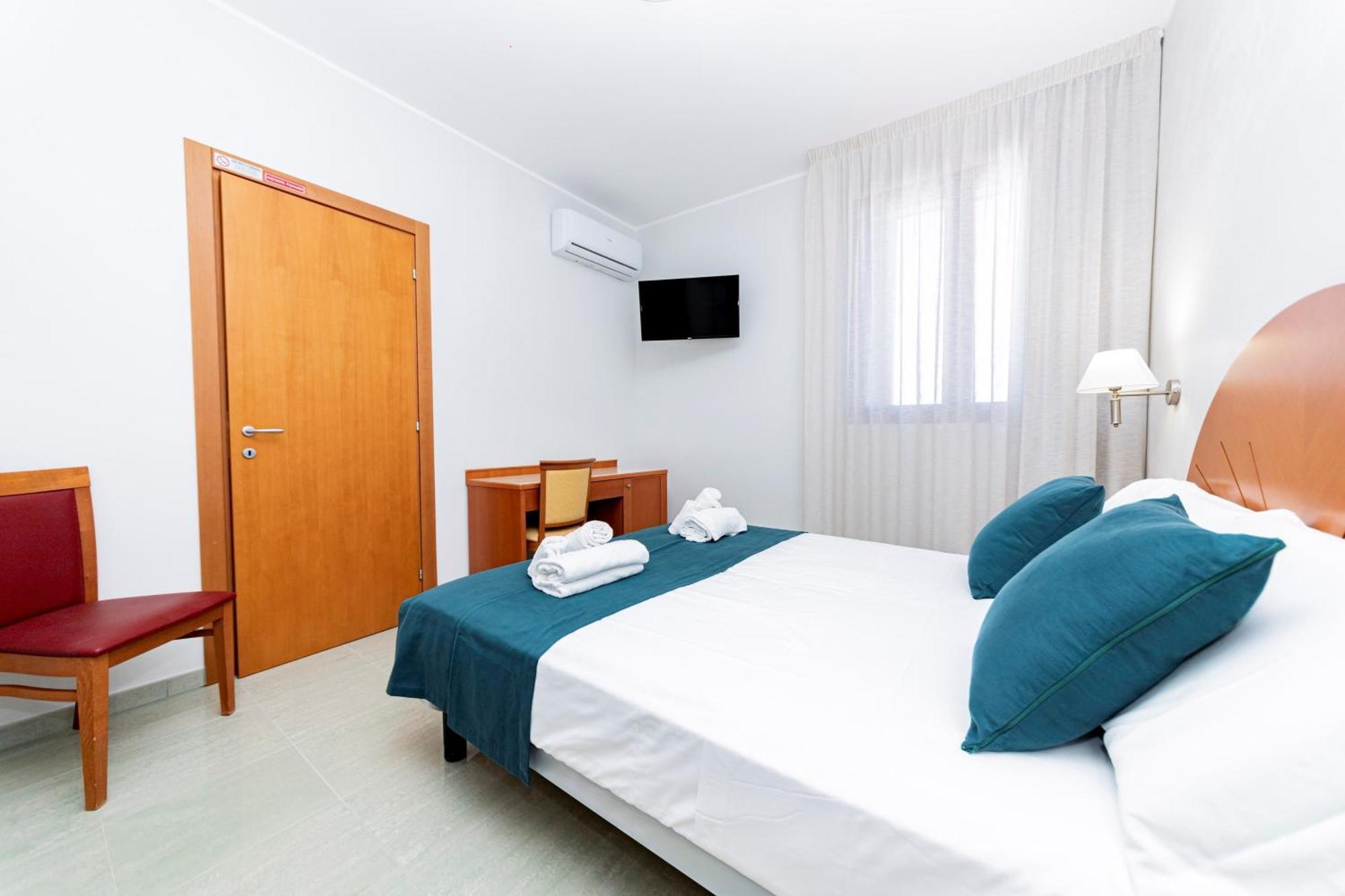 Hotel Alba Torre Lapillo Exterior photo