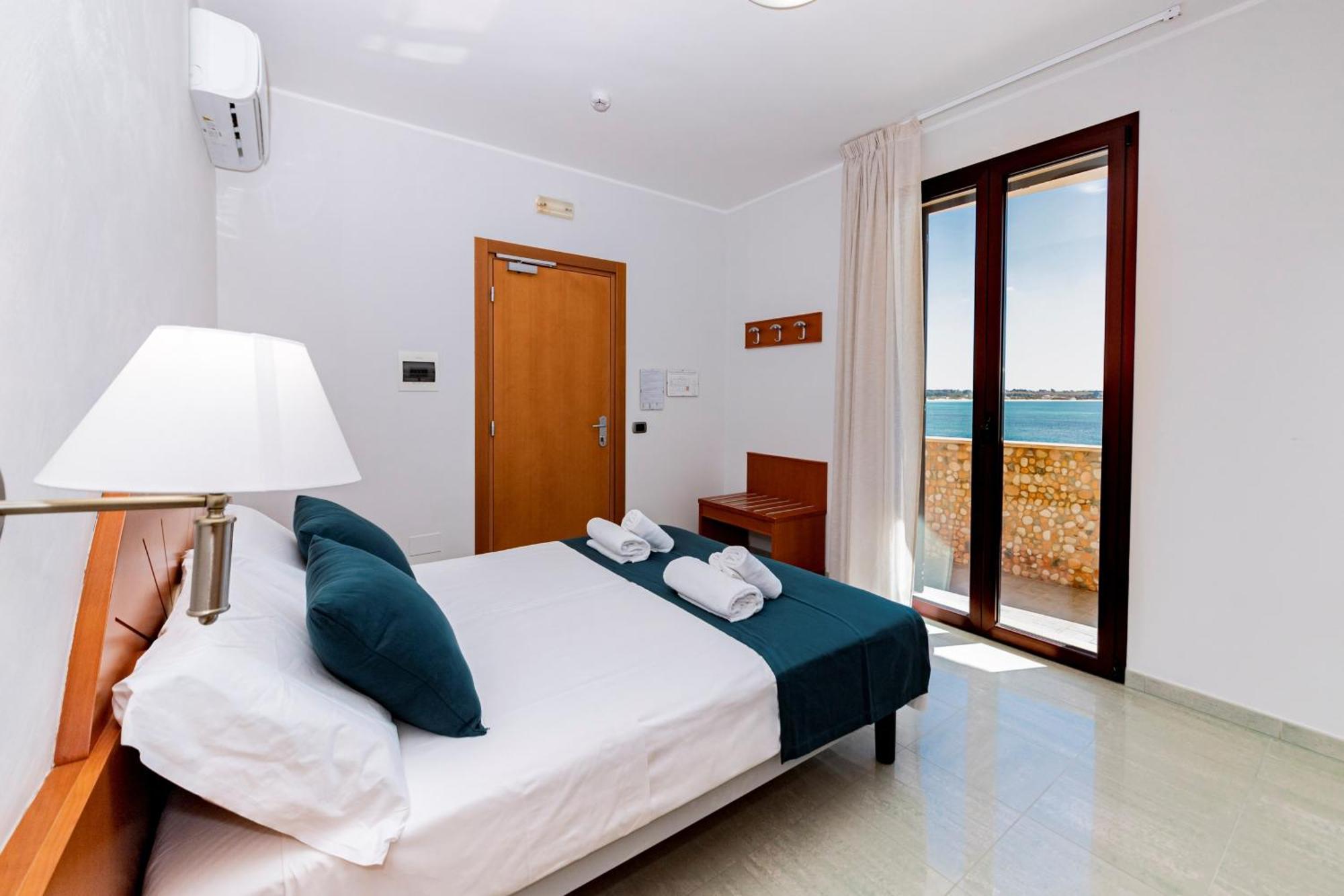 Hotel Alba Torre Lapillo Exterior photo