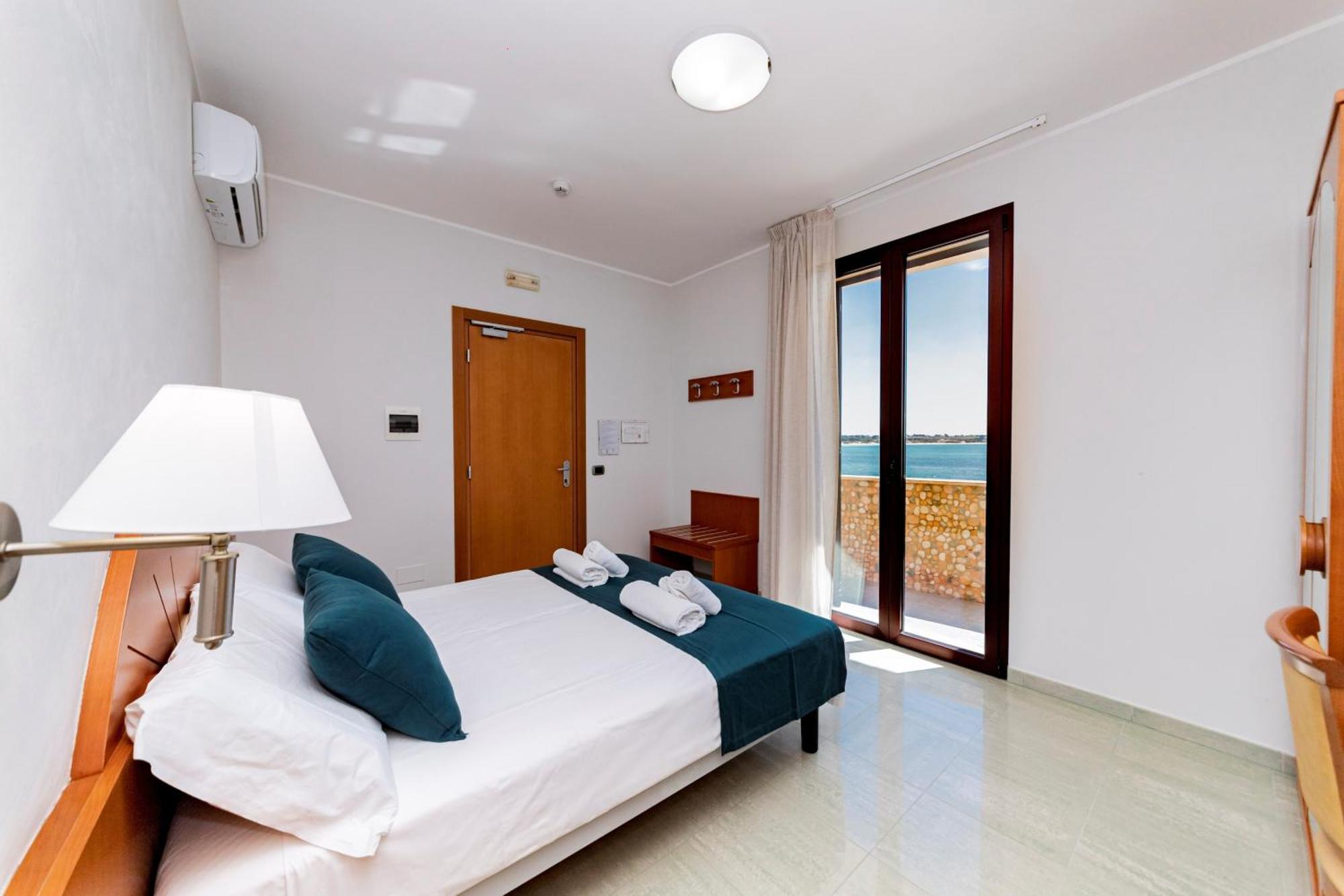 Hotel Alba Torre Lapillo Exterior photo