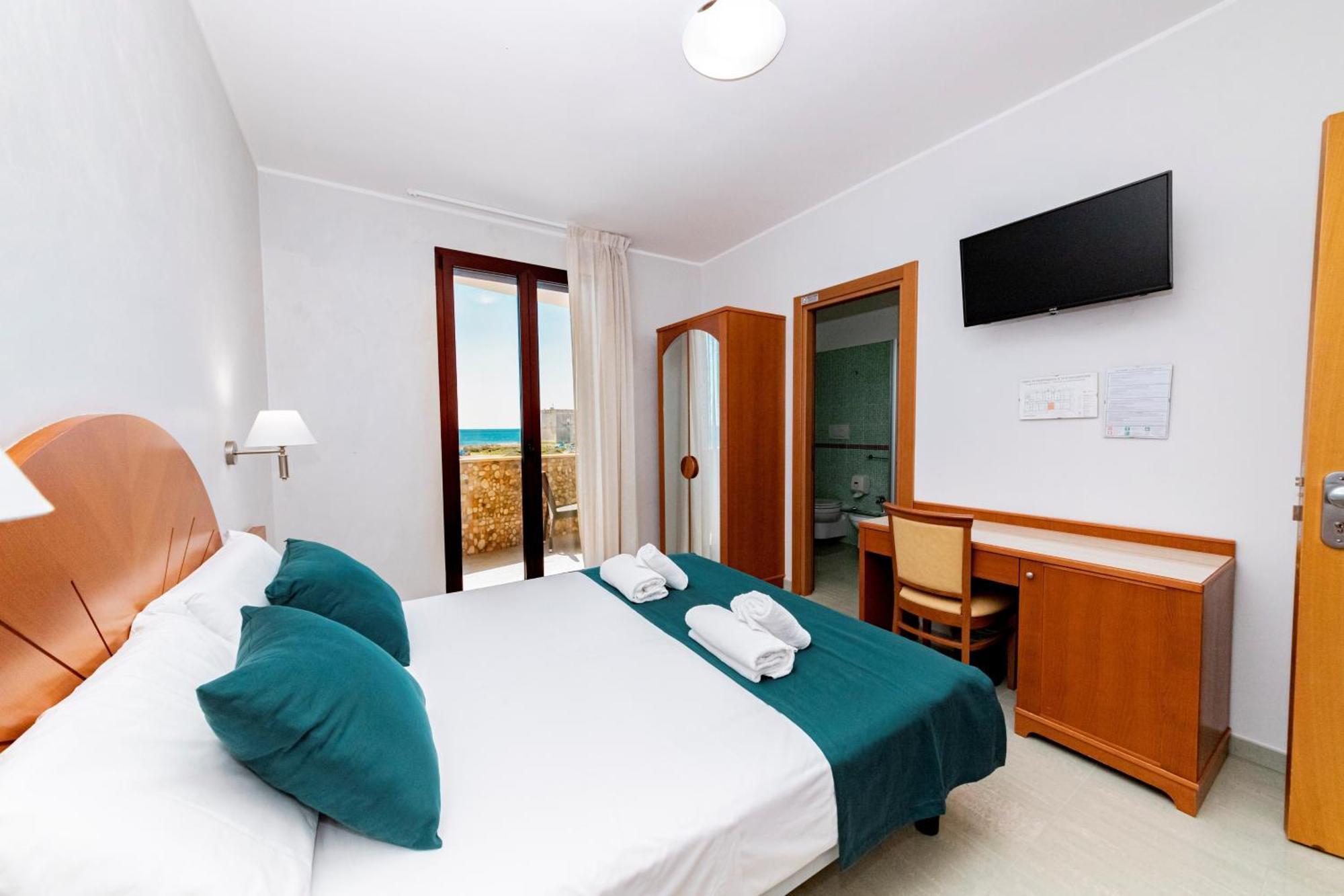 Hotel Alba Torre Lapillo Exterior photo