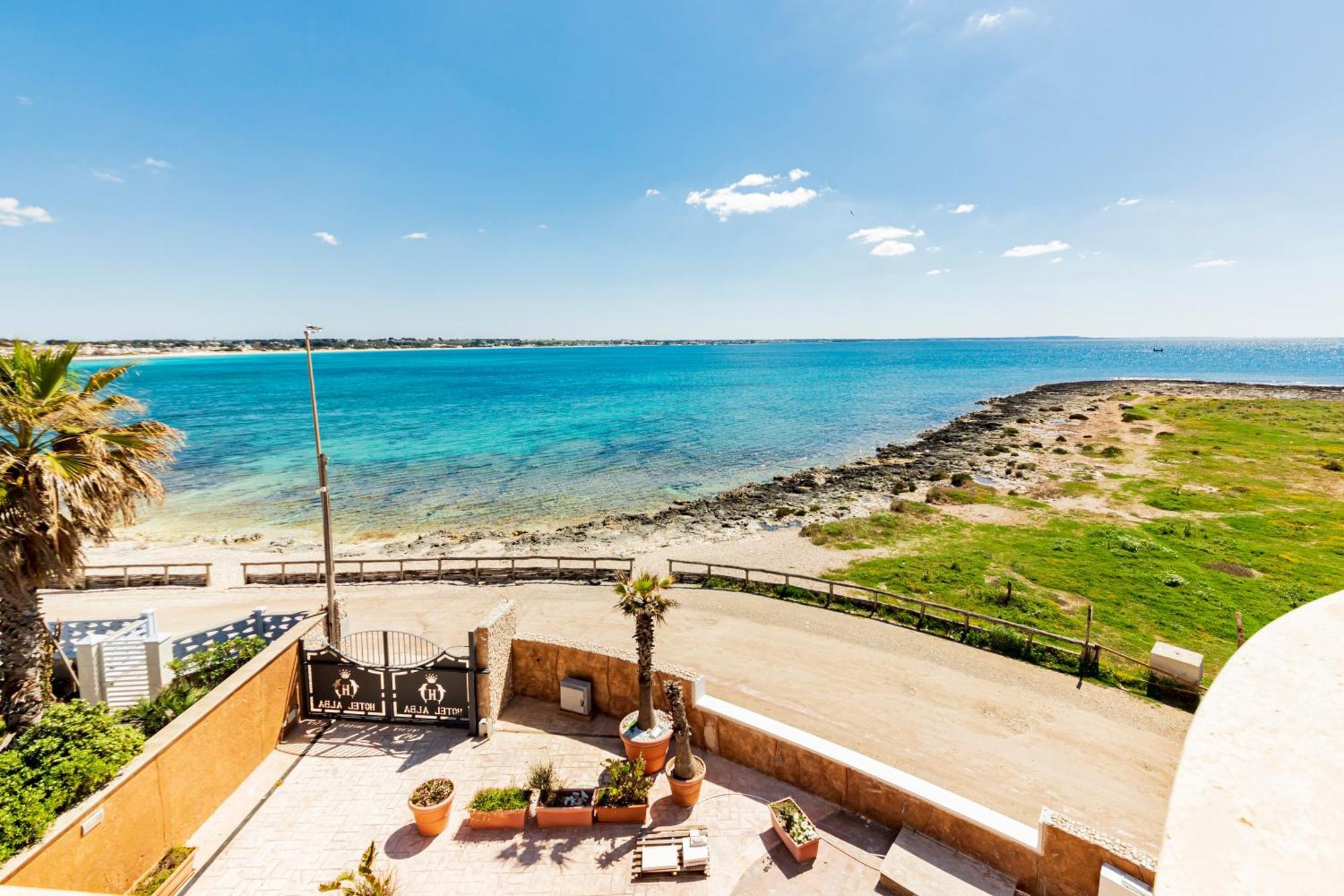 Hotel Alba Torre Lapillo Exterior photo