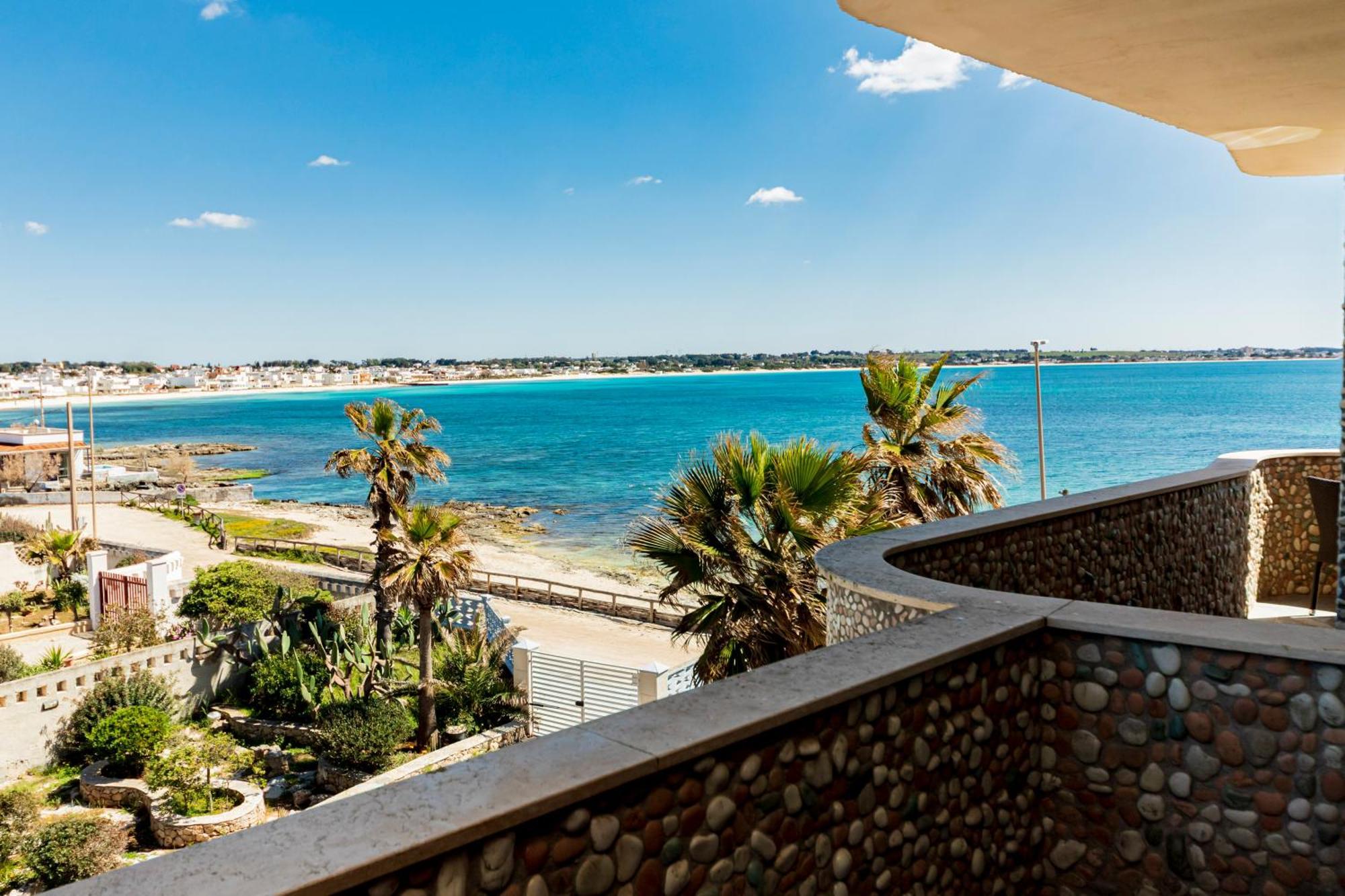 Hotel Alba Torre Lapillo Exterior photo