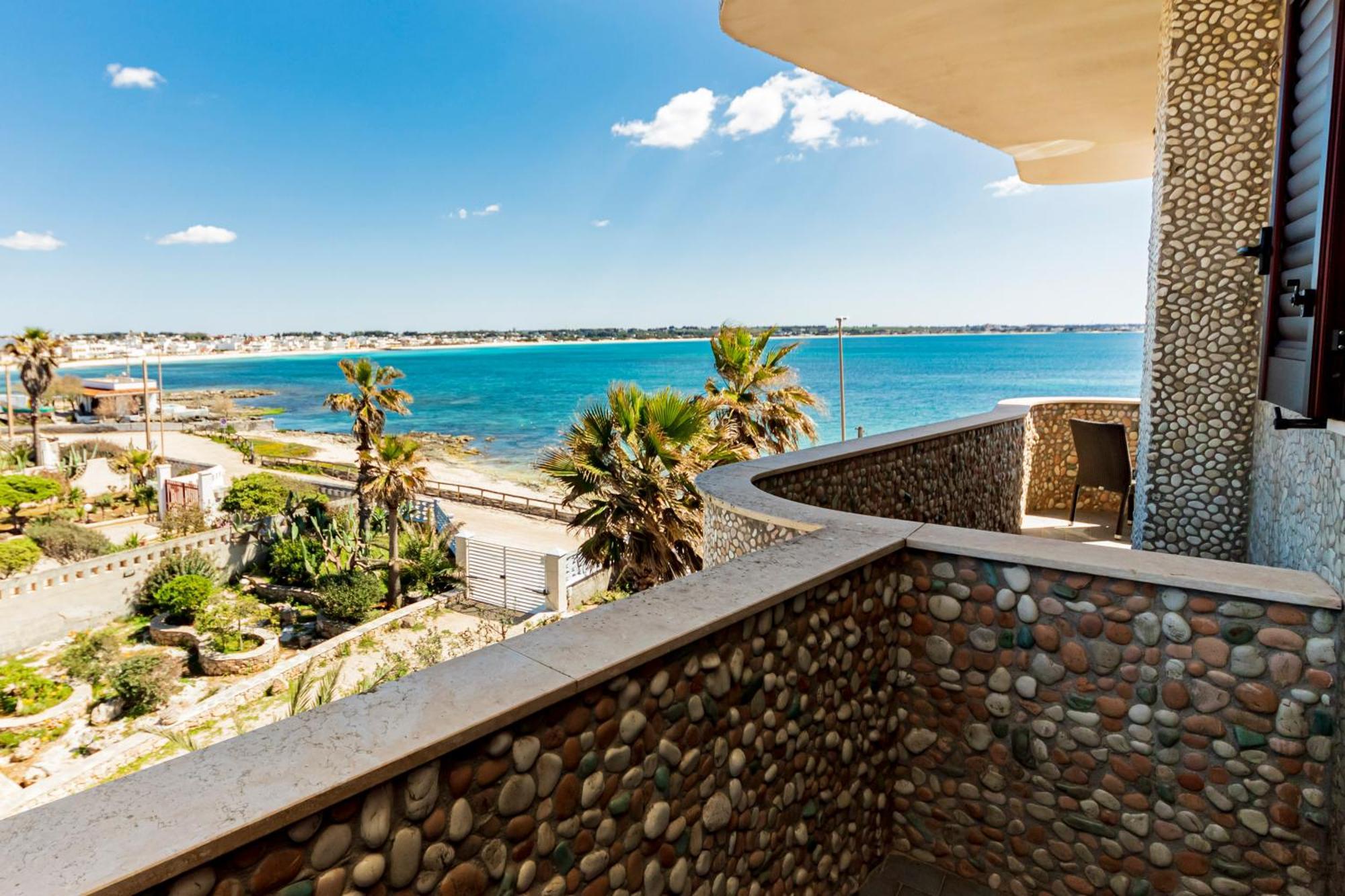 Hotel Alba Torre Lapillo Exterior photo